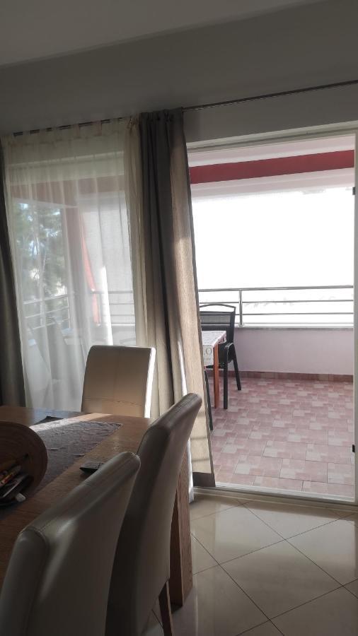 Apartman Toni บาร์บินเย ภายนอก รูปภาพ